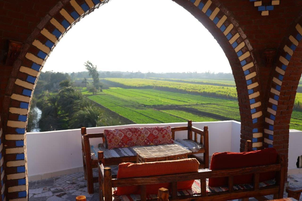 Quiet Gate Guest House Lel Agalta Esterno foto