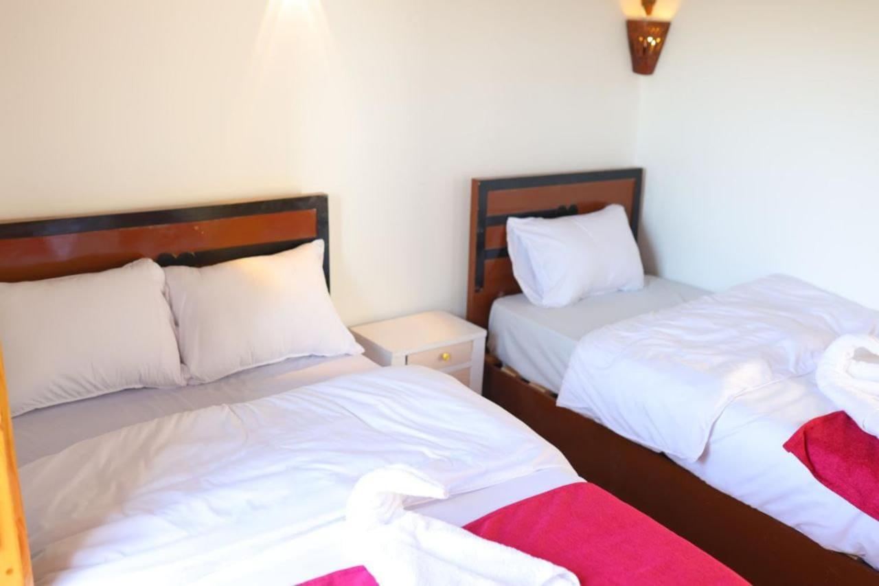 Quiet Gate Guest House Lel Agalta Esterno foto